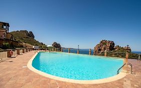 L'Estasi Tanca Piras A Bordo Piscina Con Vista Mare